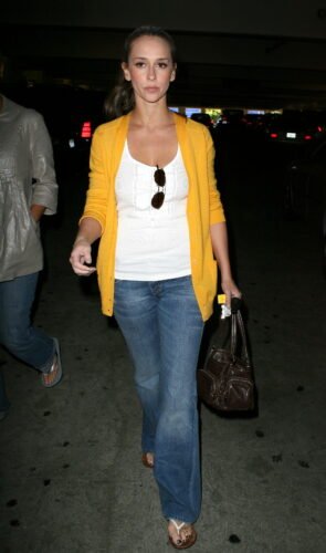 Jennifer Love Hewitt Feet Toes And Soles 876