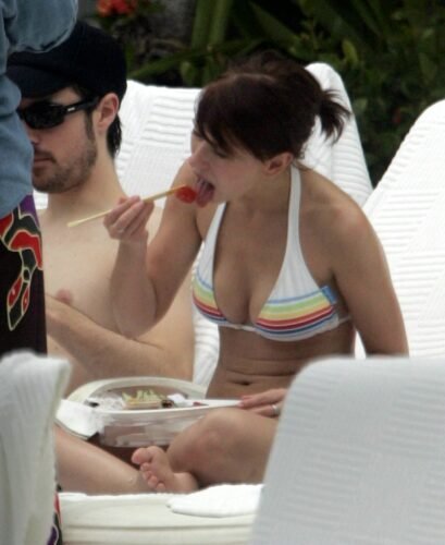 Jennifer Love Hewitt Feet Toes And Soles 1285