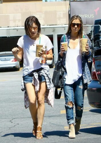 Lucy Hale Feet Toes And Soles 652