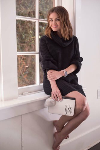 Lucy Hale Feet Toes And Soles 930