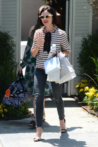 Lucy Hale Feet Toes And Soles 1061