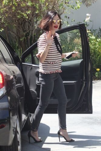 Lucy Hale Feet Toes And Soles 1063