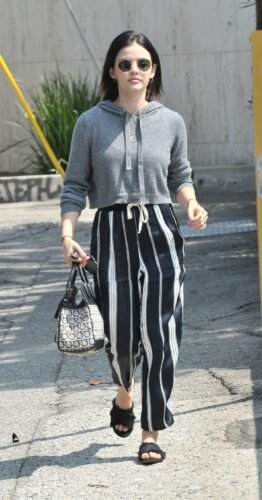 Lucy Hale Feet Toes And Soles 1220