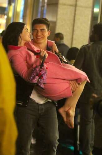 Lucy Hale Feet Toes And Soles 1303