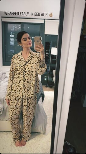 Lucy Hale Feet Toes And Soles 1308