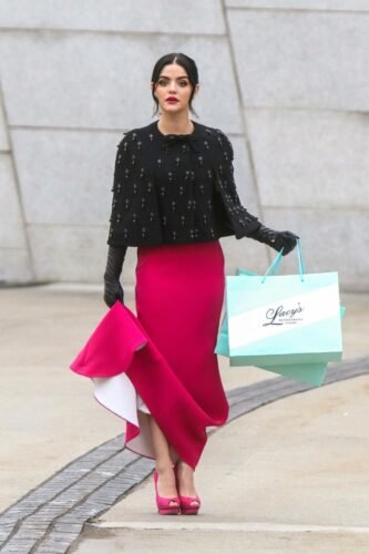 Lucy Hale Feet Toes And Soles 1312