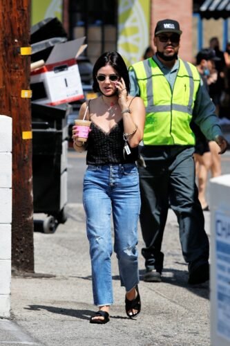 Lucy Hale Feet Toes And Soles 1324