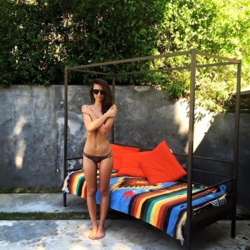 Emily Ratajkowski Feet Toes And Soles 172