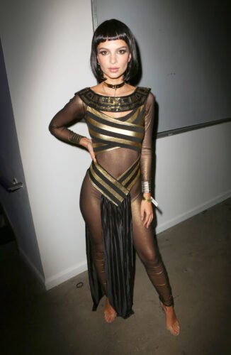 Emily Ratajkowski Feet Toes And Soles 770