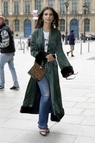 Emily Ratajkowski Feet Toes And Soles 875