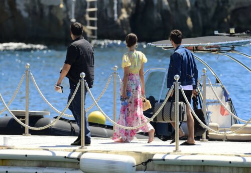 Emily Ratajkowski Feet Toes And Soles 959