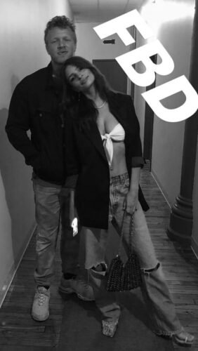 Emily Ratajkowski Feet Toes And Soles 1309