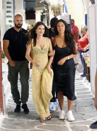 Emily Ratajkowski Feet Toes And Soles 1320