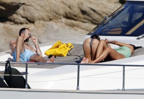 Emily Ratajkowski Feet Toes And Soles 1326