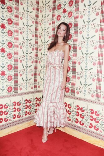 Emily Ratajkowski Feet Toes And Soles 1467