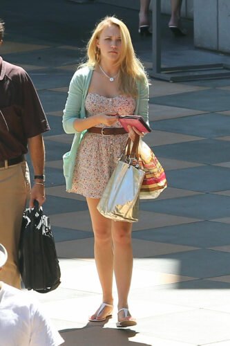 Emily Osment Feet Toes And Soles 6