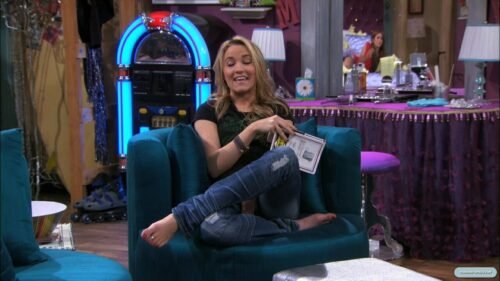 Emily Osment Feet Toes And Soles 12