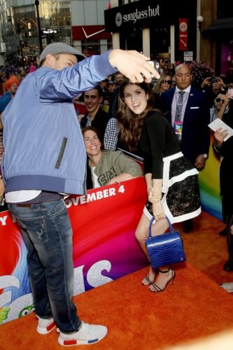 Anna Kendrick Feet Toes And Soles 1023
