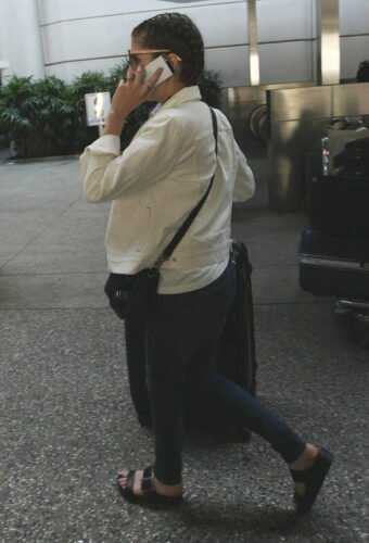 Anna Kendrick Feet Toes And Soles 1104