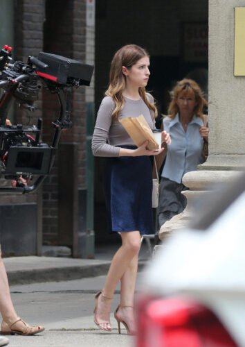 Anna Kendrick Feet Toes And Soles 1454