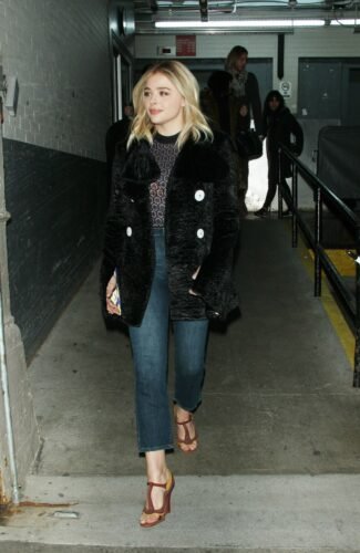 Chloe Grace Moretz Feet Toes And Soles 289