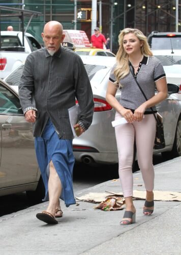 Chloe Grace Moretz Feet Toes And Soles 791