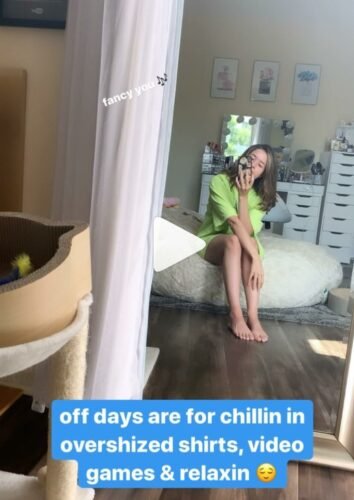 Imane 'Pokimane' Anys Feet Toes And Soles 111