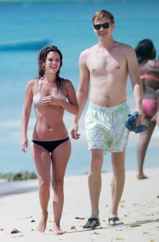 Rachel Bilson Feet Toes And Soles 644