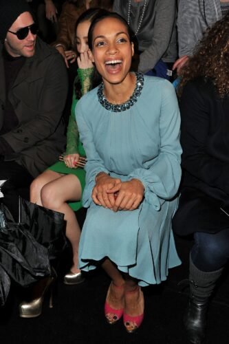 Rosario Dawson Feet Toes And Soles 218