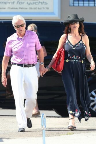 Catherine Zeta-Jones Feet Toes And Soles 407