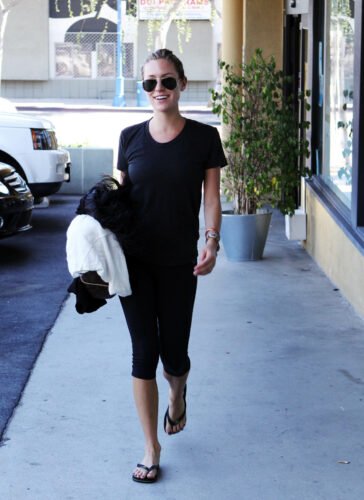 Kristin Cavallari Feet Toes And Soles 579