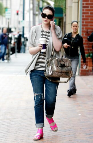 Michelle Trachtenberg Feet Toes And Soles 156