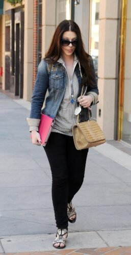 Michelle Trachtenberg Feet Toes And Soles 160