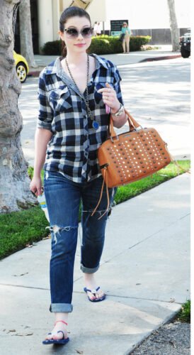 Michelle Trachtenberg Feet Toes And Soles 182