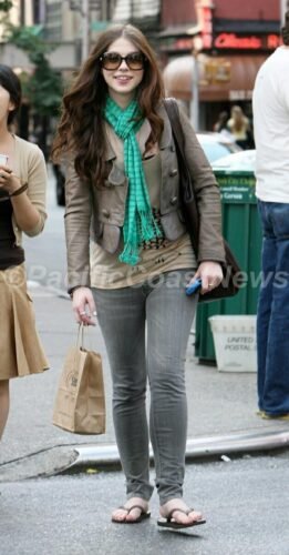 Michelle Trachtenberg Feet Toes And Soles 314