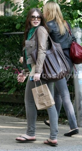 Michelle Trachtenberg Feet Toes And Soles 322