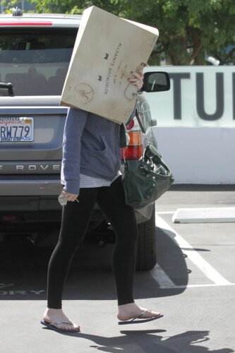 Michelle Trachtenberg Feet Toes And Soles 335