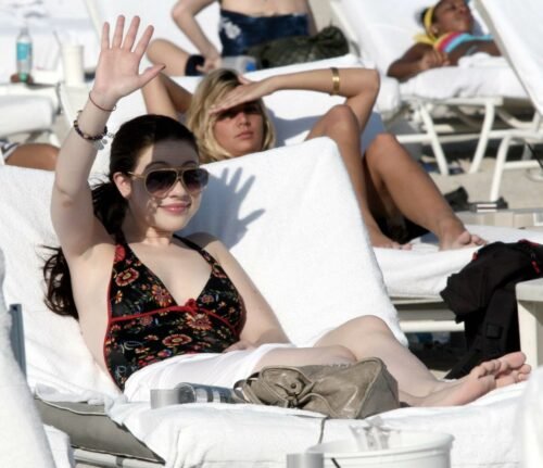 Michelle Trachtenberg Feet Toes And Soles 357