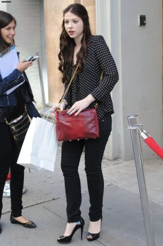 Michelle Trachtenberg Feet Toes And Soles 692