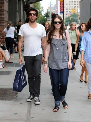Michelle Trachtenberg Feet Toes And Soles 713