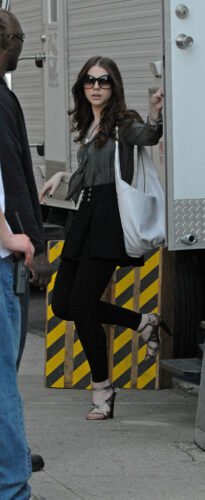 Michelle Trachtenberg Feet Toes And Soles 765