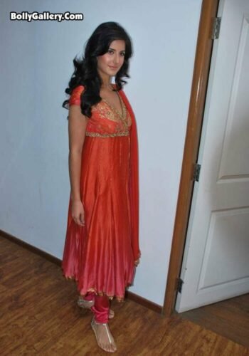 Katrina Kaif Feet Toes And Soles 65