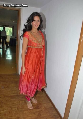 Katrina Kaif Feet Toes And Soles 84