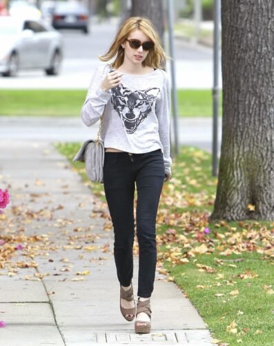 Emma Roberts Feet Toes And Soles 378