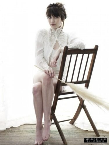 Emma Roberts Feet Toes And Soles 440