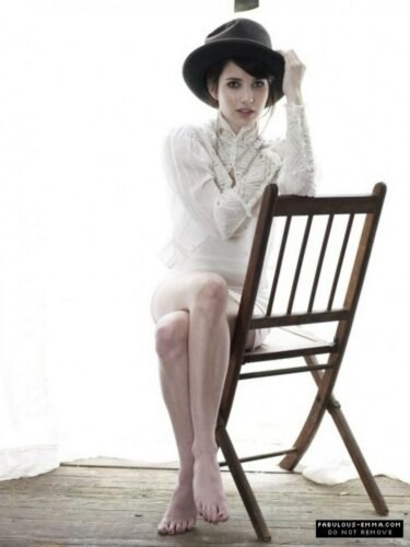 Emma Roberts Feet Toes And Soles 449