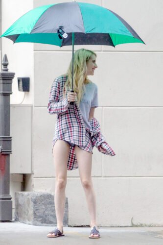 Emma Roberts Feet Toes And Soles 832