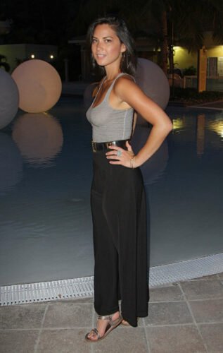 Olivia Munn Feet Toes And Soles 327