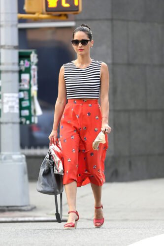 Olivia Munn Feet Toes And Soles 565