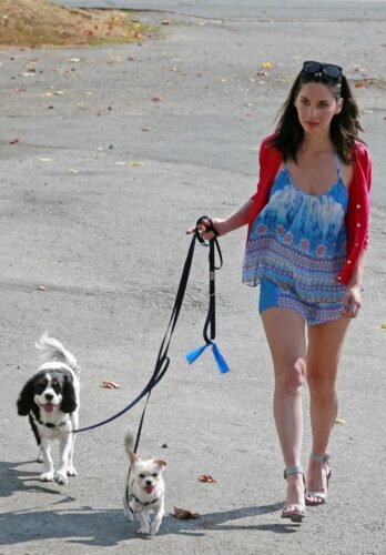 Olivia Munn Feet Toes And Soles 1059